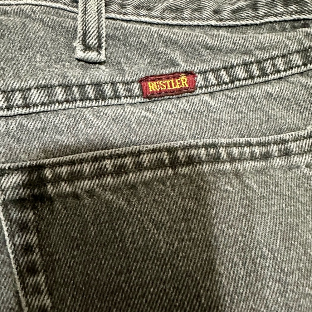 Rustler black men's jeans. Size 34x30 - Picture 7 of 7
